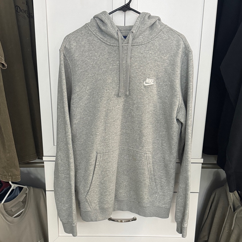 Nike Men's Heather Gray Hoodie